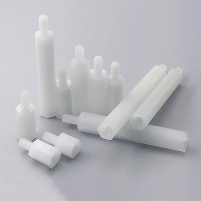 White Nylon Round Plastic Standoff untuk melalui lubang pemasangan pada papan sirkuit cetak