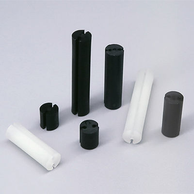 White Nylon Round Plastic Standoff untuk melalui lubang pemasangan pada papan sirkuit cetak