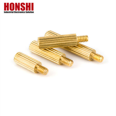 Pria Kuningan Spacer Studs Dengan Metric Thread Internal Eksternal Knurled Standoff Disesuaikan
