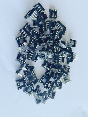 2.54mm 8 Pin IC Socket Connector Female Straight Pin Header PBT Insulation Material Hitam
