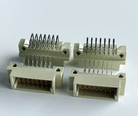 2.54mm Din 41612 Konektor 21 Posisi Sudut Kanan Pria 3x7Pin Konektor Eurocard